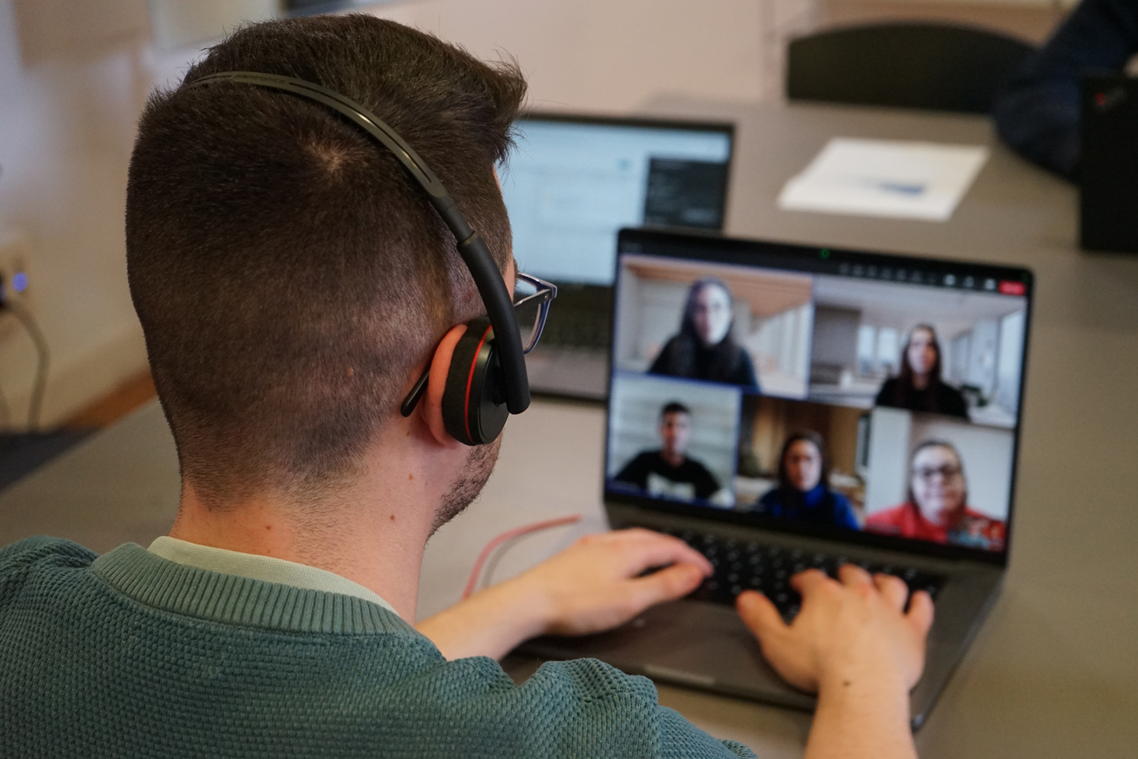 Com gravar un vídeo per a xarxes socials